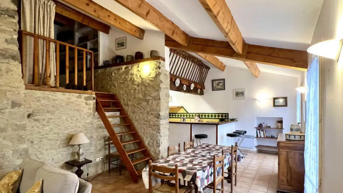 11G2584 - Le Noyer_9