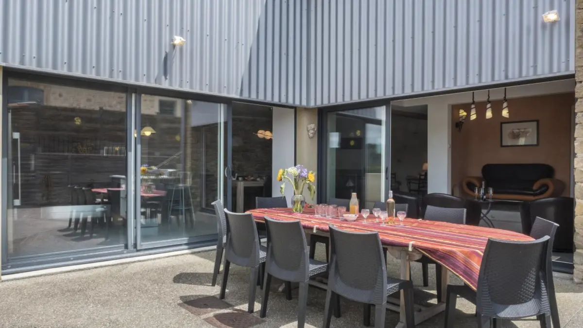 11G2688 - La Petite Cave de Lami_1