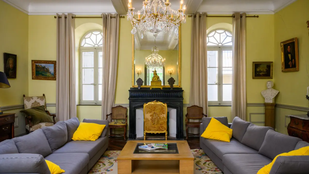 11G2824 - Le Château de Malvies_3