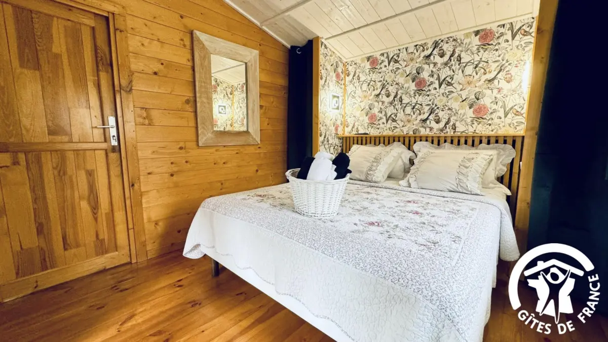 11G3204 - Le Chalet Romance_8