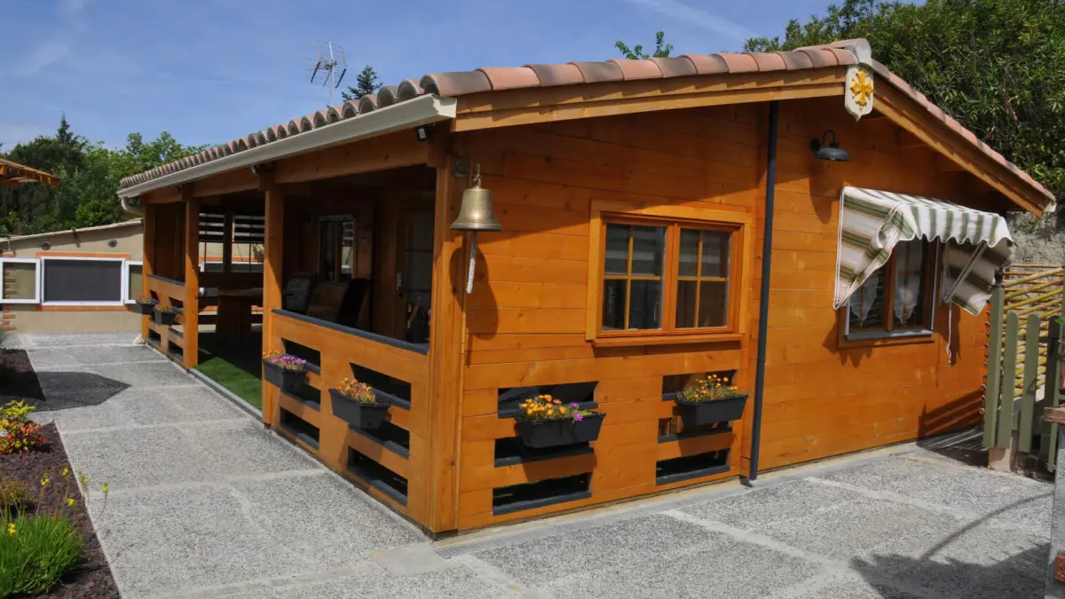 11G3204 - Le Chalet Romance_3