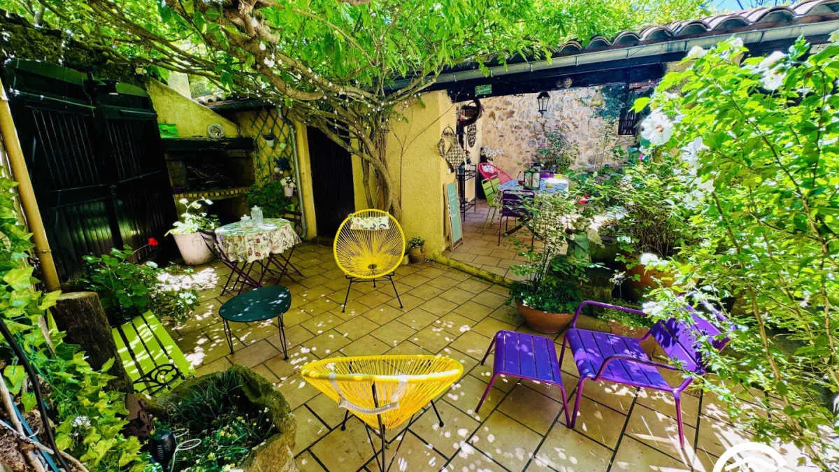 11G3276 - Le Balcon_2