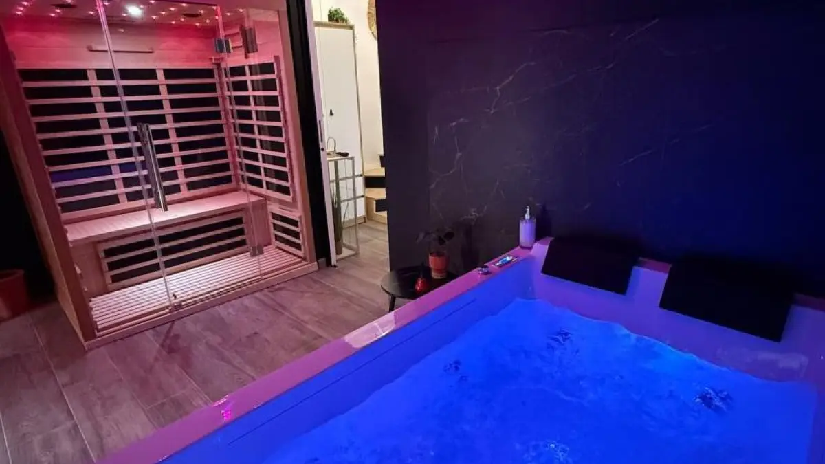 11G3460 - La Divine_2