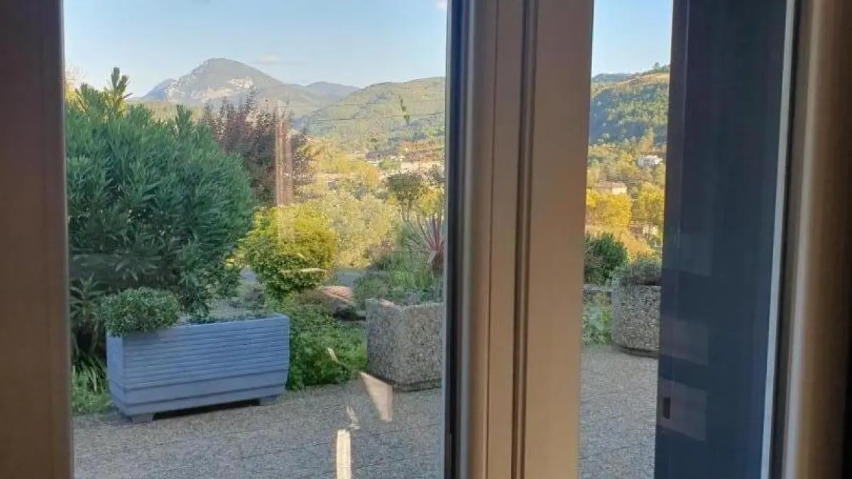 11G3581 - Sambacacia_8