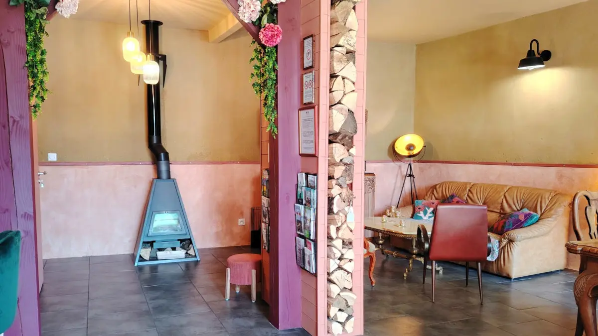 LES CHAMBRES POSTALES