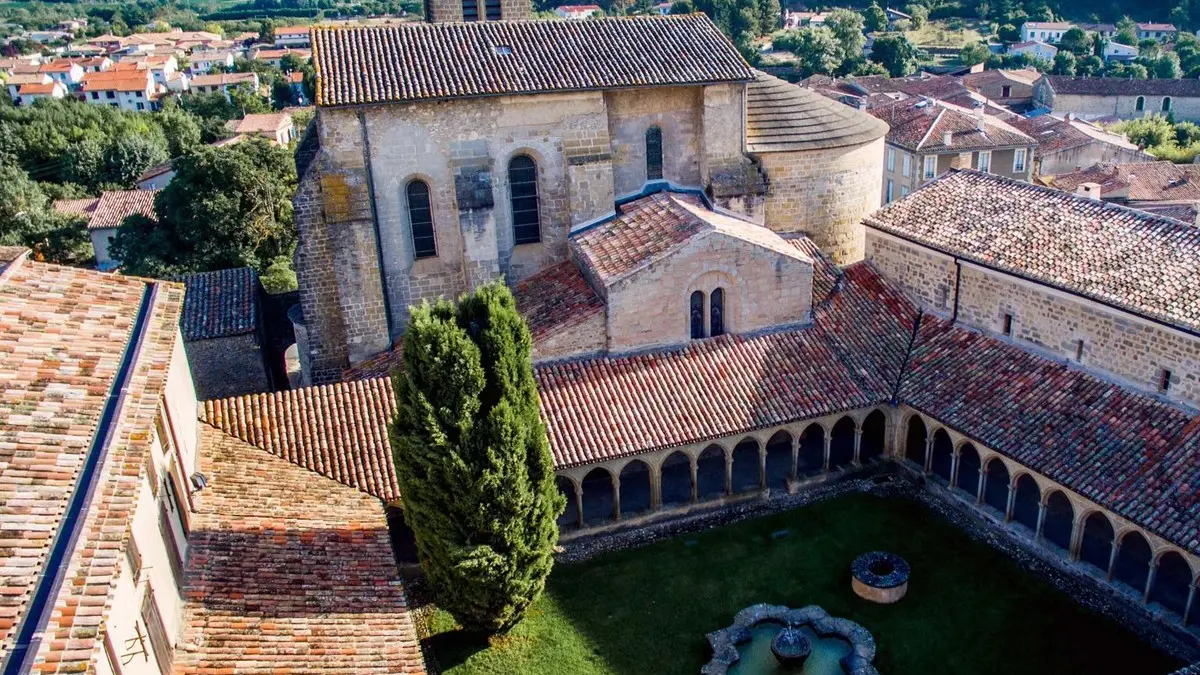Abbaye de Saint-Hilaire