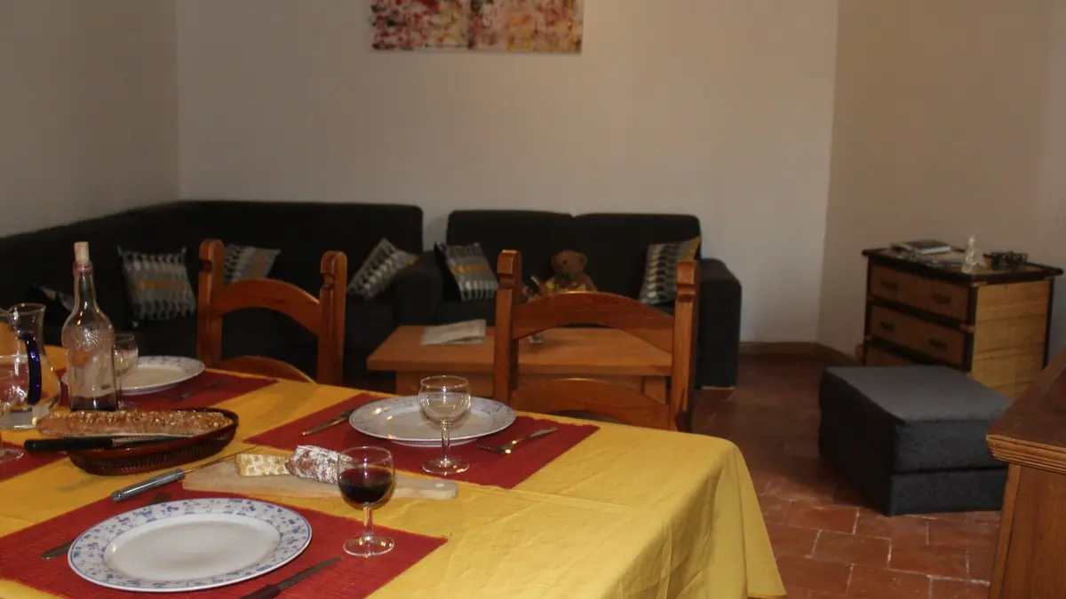 AU-COEUR-DE-RENNES-GITE--chambre-grand-lit-double-2020