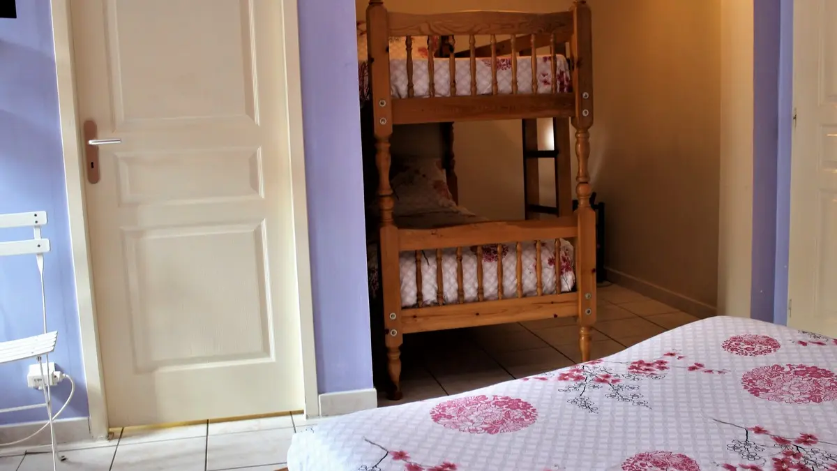 AU-COEUR-DE-RENNES-chambre-d-hotes--Asiatique--3-