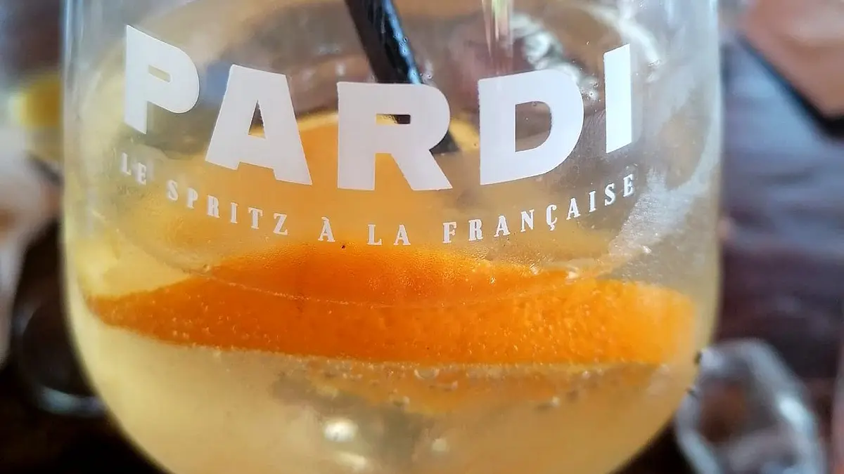 AUBERGE LA TAVERNE À BACCHUS