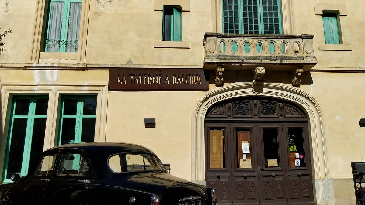 AUBERGE LA TAVERNE À BACCHUS