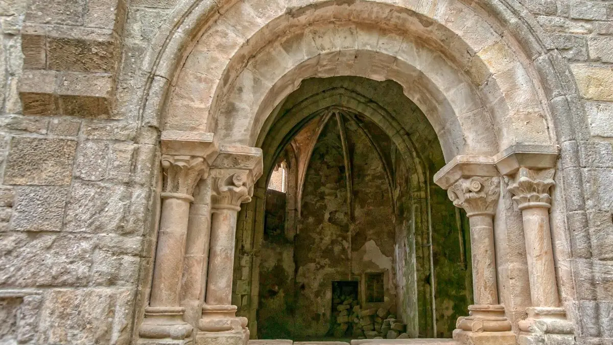 Abbaye_Alet-les-Bains_2017.14.02_©Alain François (9)
