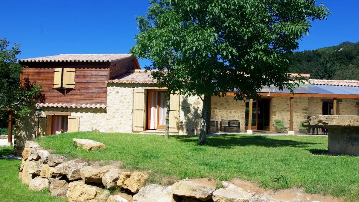 DOMAINE-DU-BOUCHARD-BERGERIE-DU-SALBADOU1