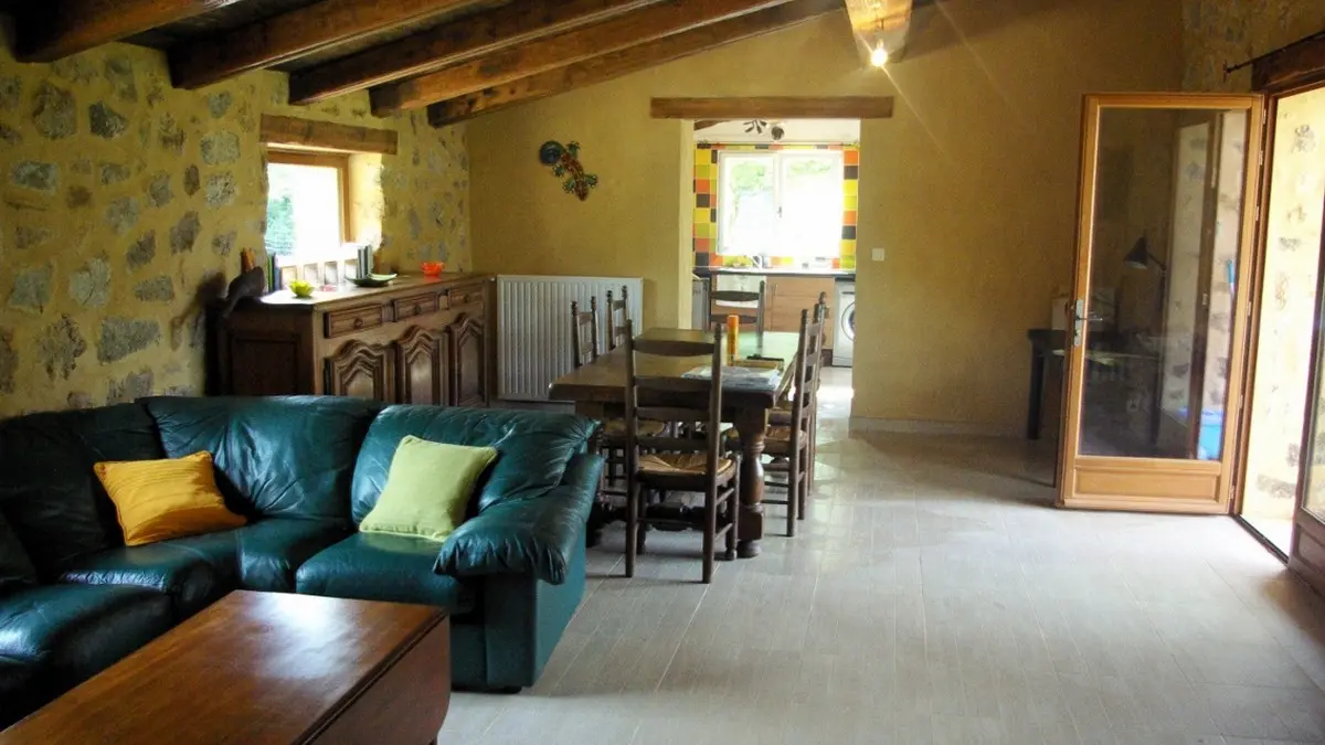 DOMAINE-DU-BOUCHARD-BERGERIE-DU-SALBADOU5jpg