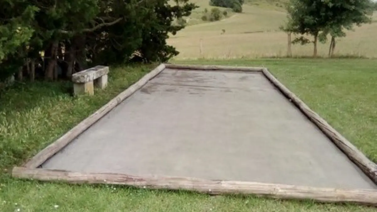 Esceuillens - LAFFONT - Gite du Mehnir boulodrome (3)