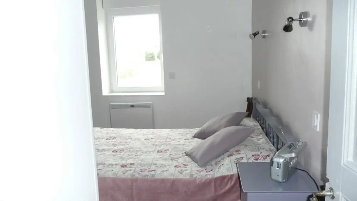 Esceuillens - LAFFONT - Gite du Mehnir chambre 2 (1)