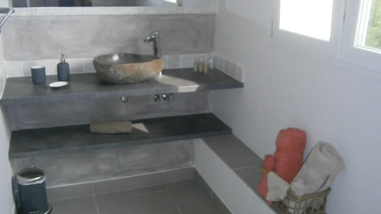 Gîtes Les Platanes SDB 1