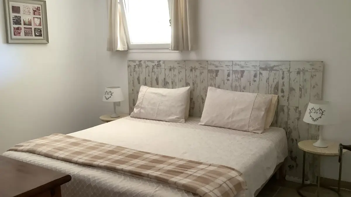 HLO - PIEUSSE - WAREING chambre 1