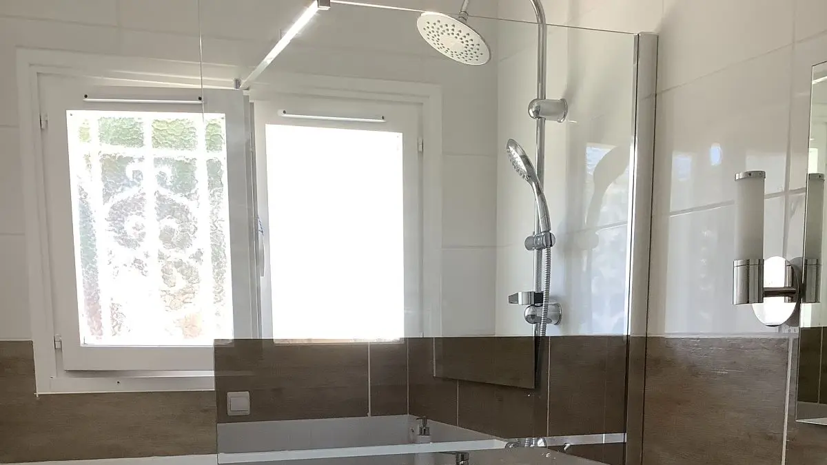 HLO - PIEUSSE - WAREING salle d eau