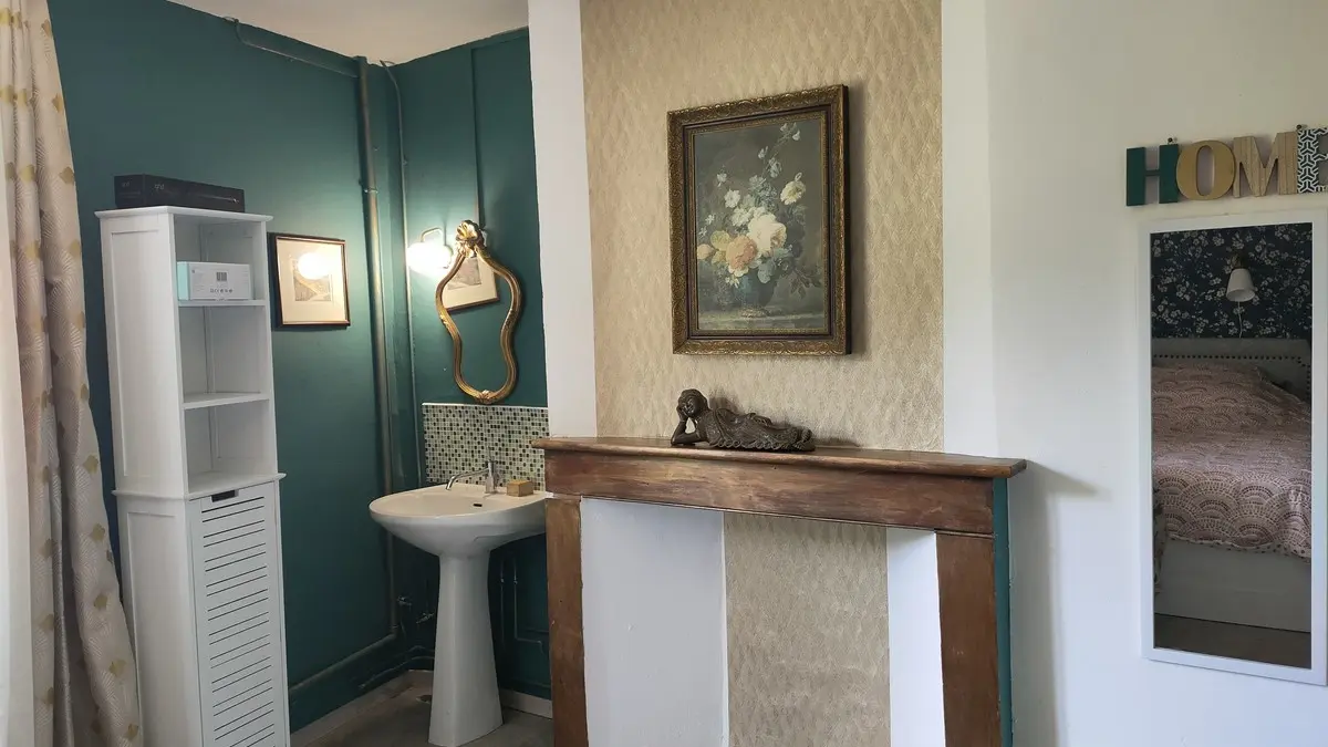 HLO - RLB - VAULTIER La douce Reine - T2 (2)