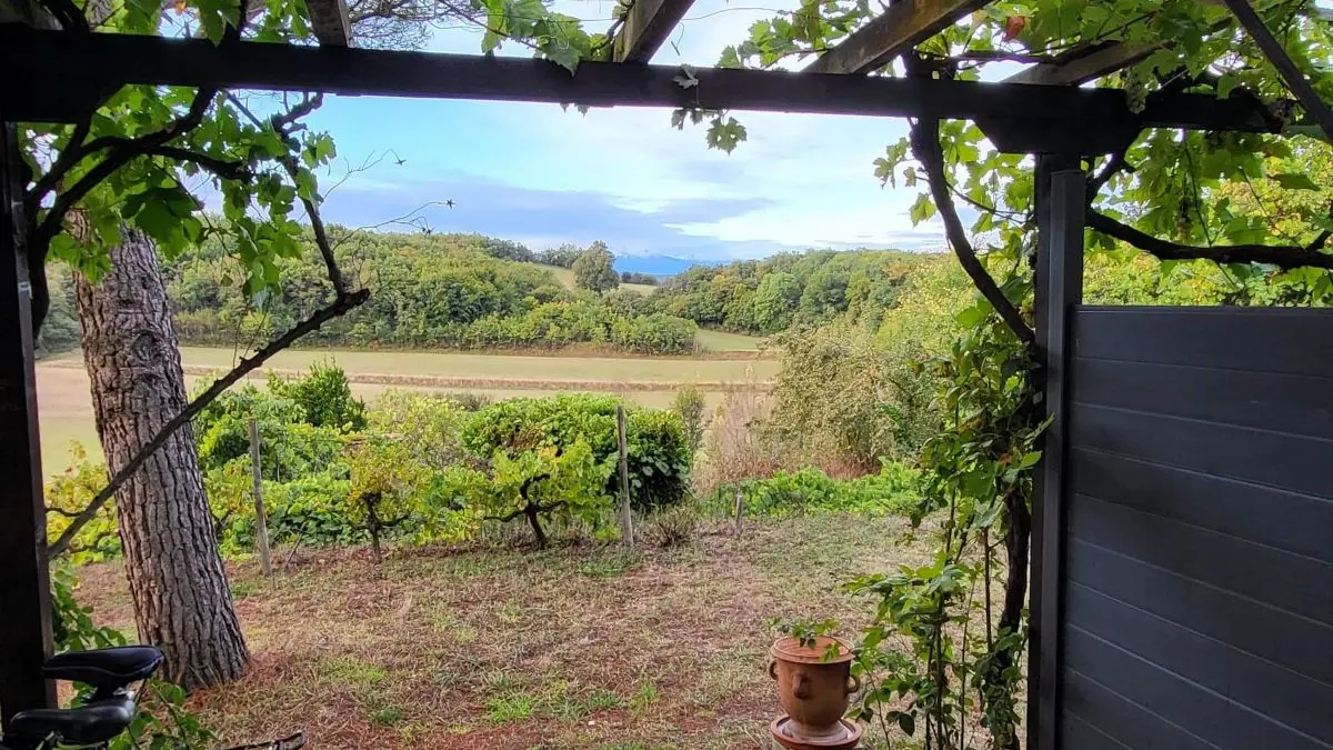 HLO- LIGNAIROLLES - SEAUME - Domaine de Chamert - Gite Pied de nez (1)