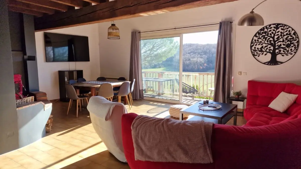 HLO- LIGNAIROLLES - SEAUME - Domaine de Chamert - Gite Piedestal (35)