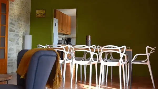 GITE VENT TRAMONTANE - salle )à manger