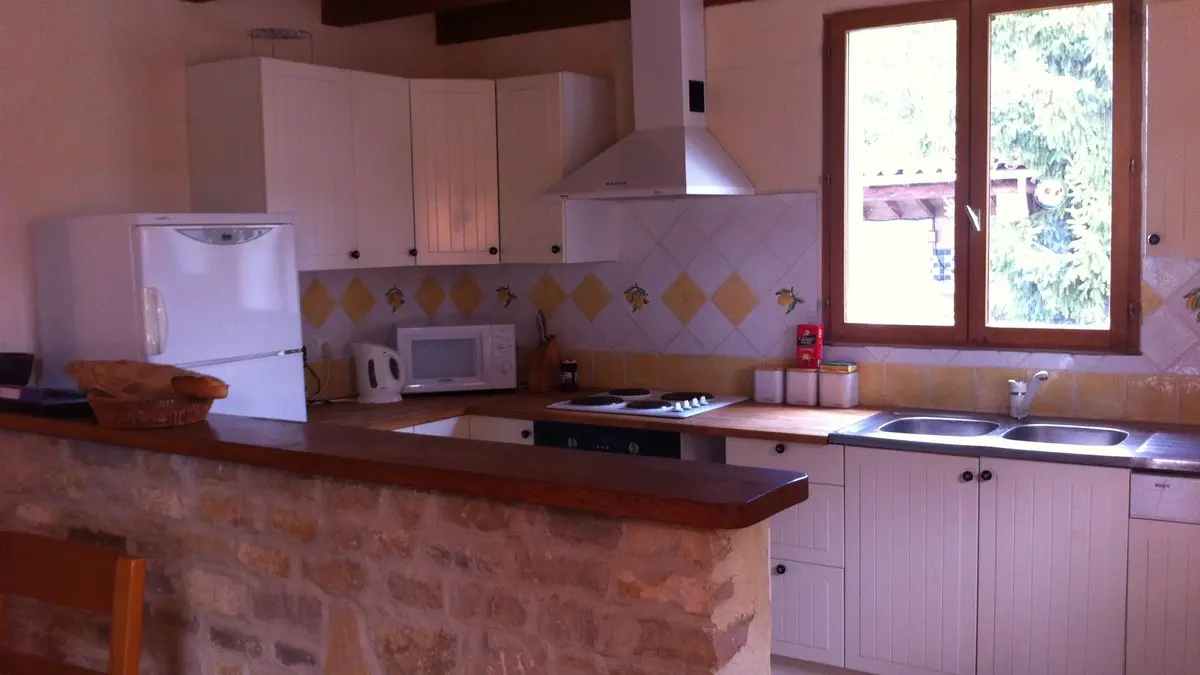 Les-Reves-in-Arques-cuisine-equipee