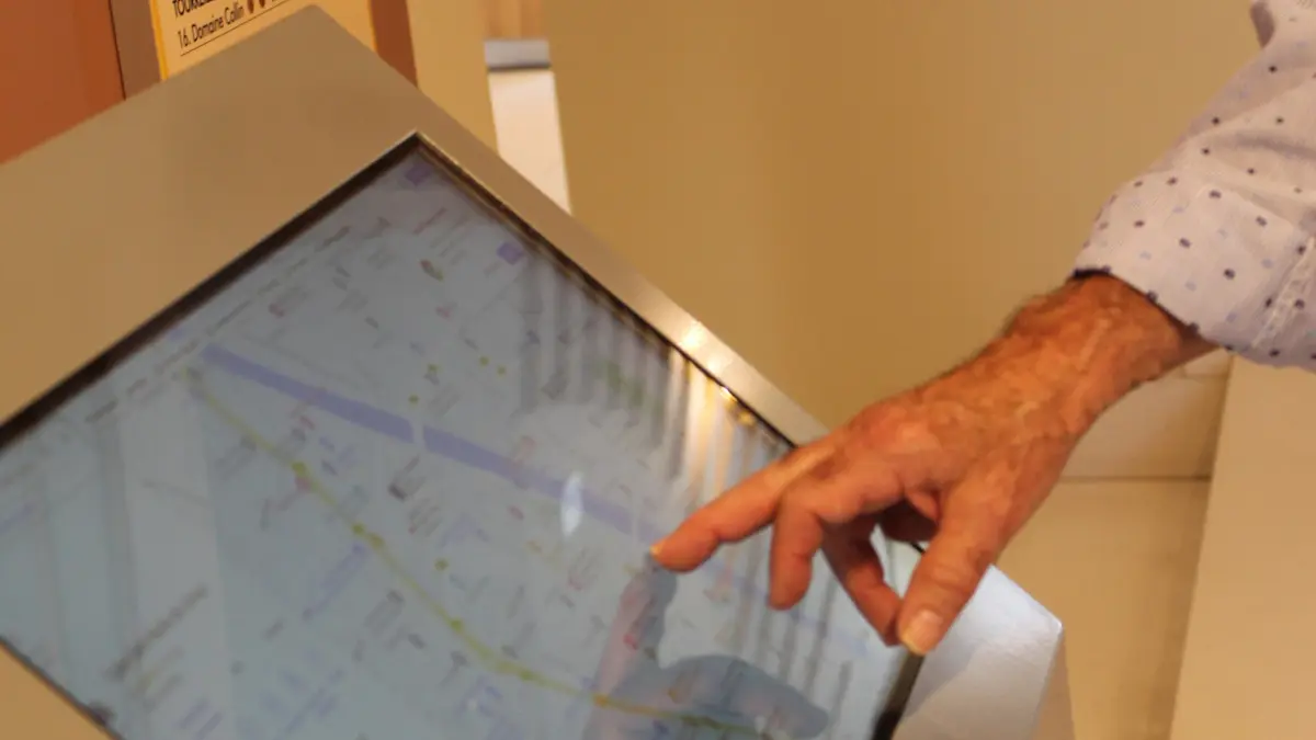 Maison des vins de Limoux - Ecrans tactiles