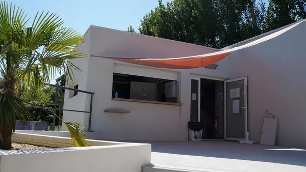 PISCINE DE BELVEZE DU RAZES