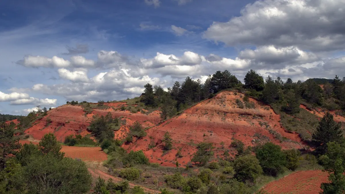 Paysage Terres rouges_Peyrolles_2011_PCU_© Jean-Louis Socquet-Juglard (21)