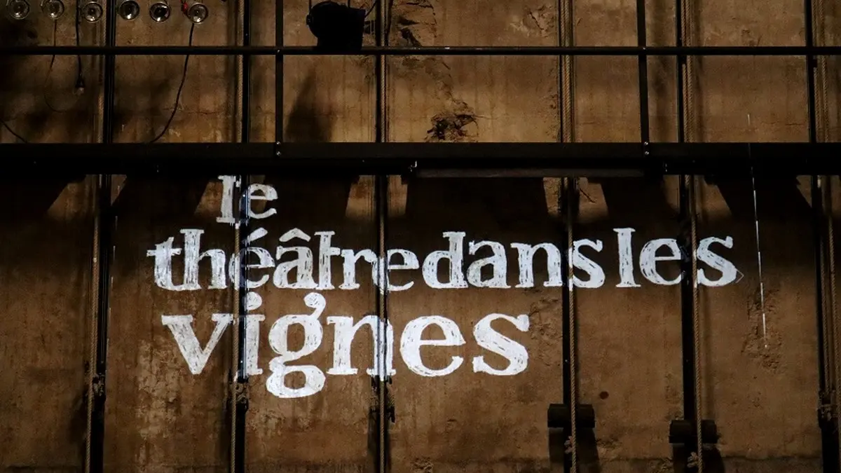 LE THEATRE DANS LES VIGNES