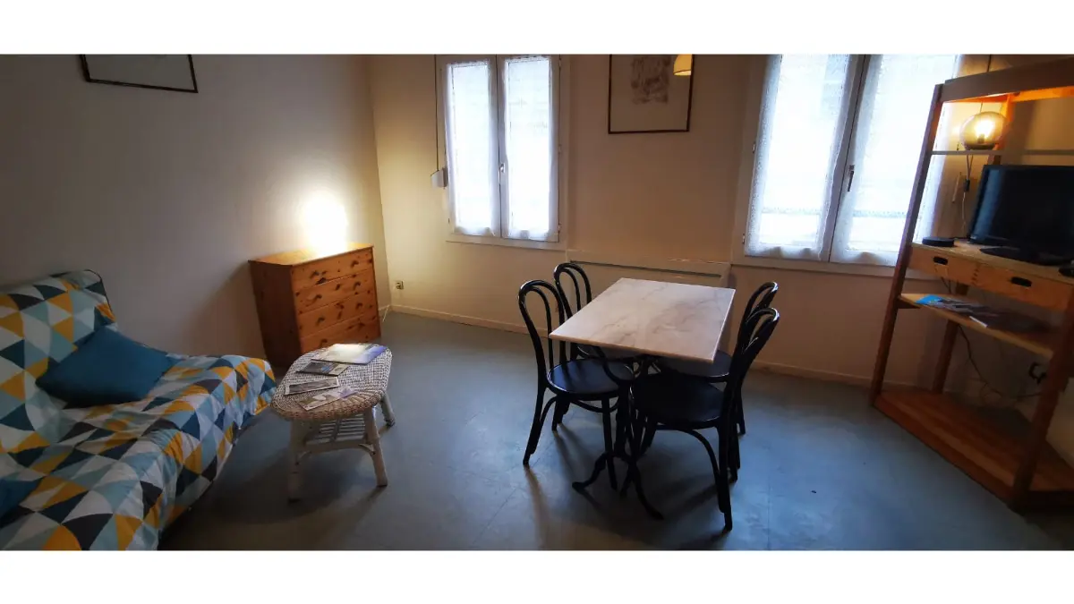 WhatsApp_Image_2024-04-02_à_18.00.34_a4dda0f1[1]