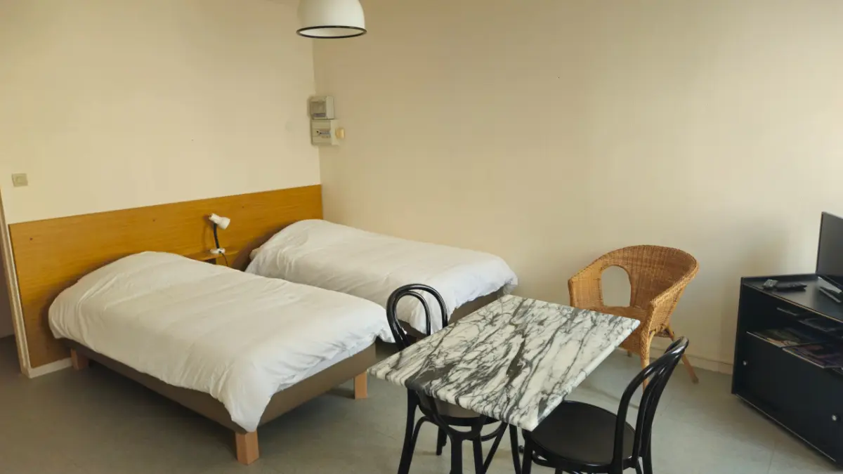 WhatsApp_Image_2024-06-06_à_20.37.51_11954119[1]