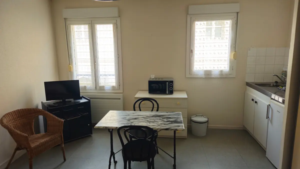 WhatsApp_Image_2024-06-06_à_20.37.51_6bcfc542[1]