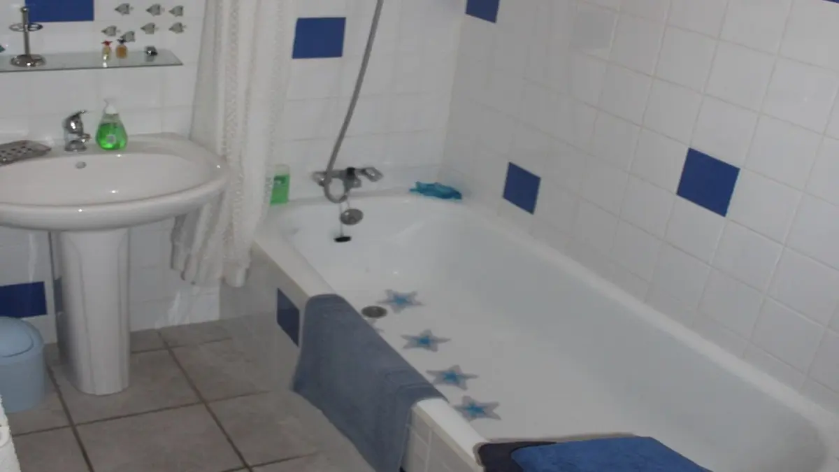 Corbieres Salle de bains (7)