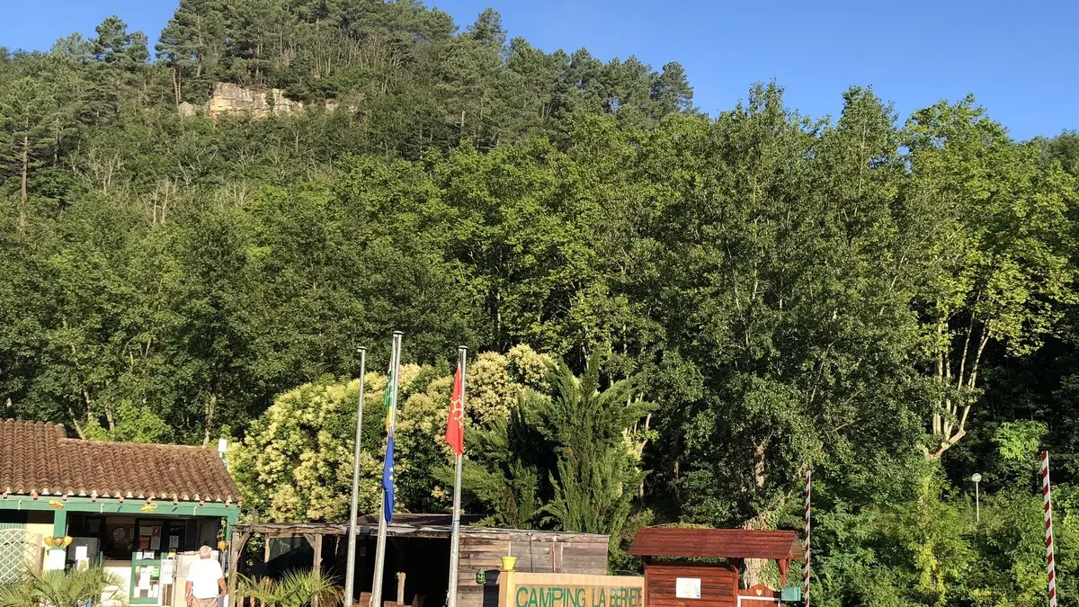 CAMPING LA BERNEDE Entrée camping