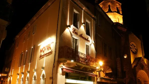 HOTEL DES ARCADES