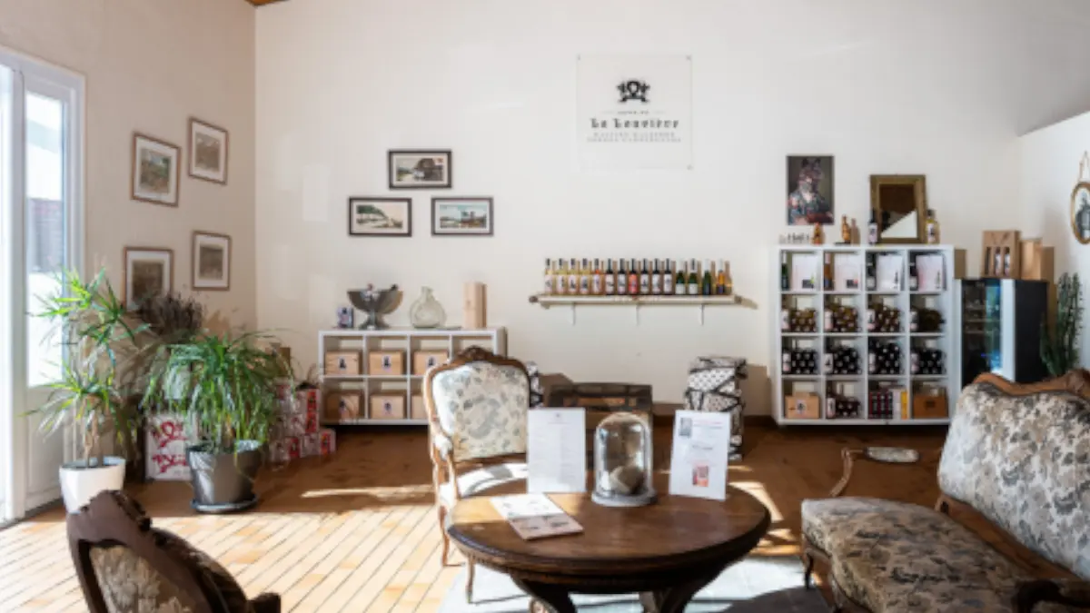 DOMAINE LA LOUVIÈRE