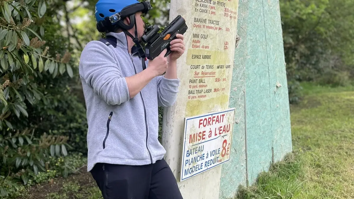 Laser game