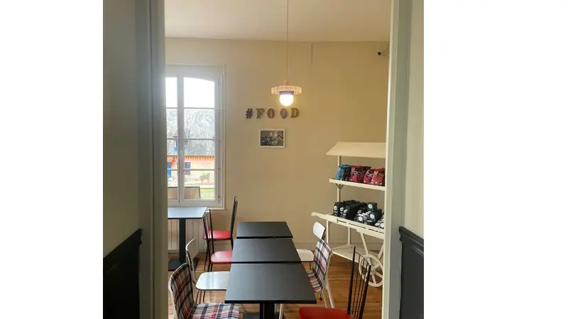 Salle du Skoolbar