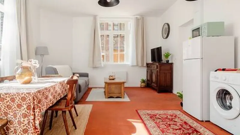 Salon vue chambre