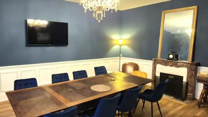 Salle à manger / salle de réunion