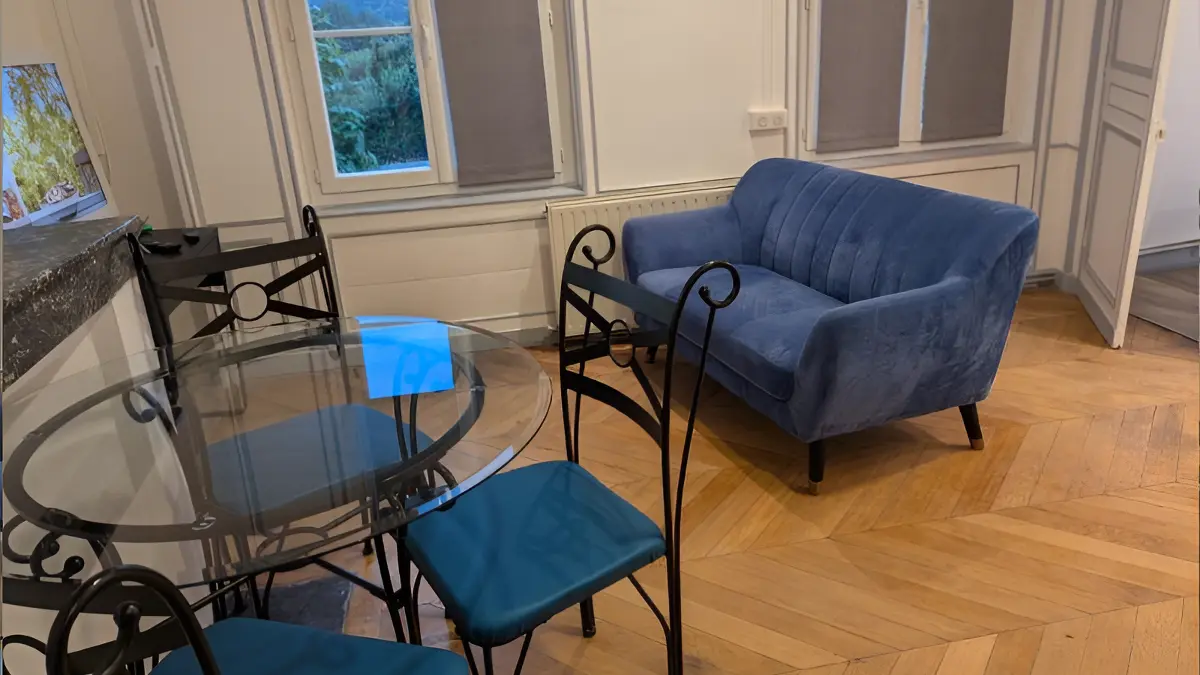 la maison rose sophie guerin bleu - 1