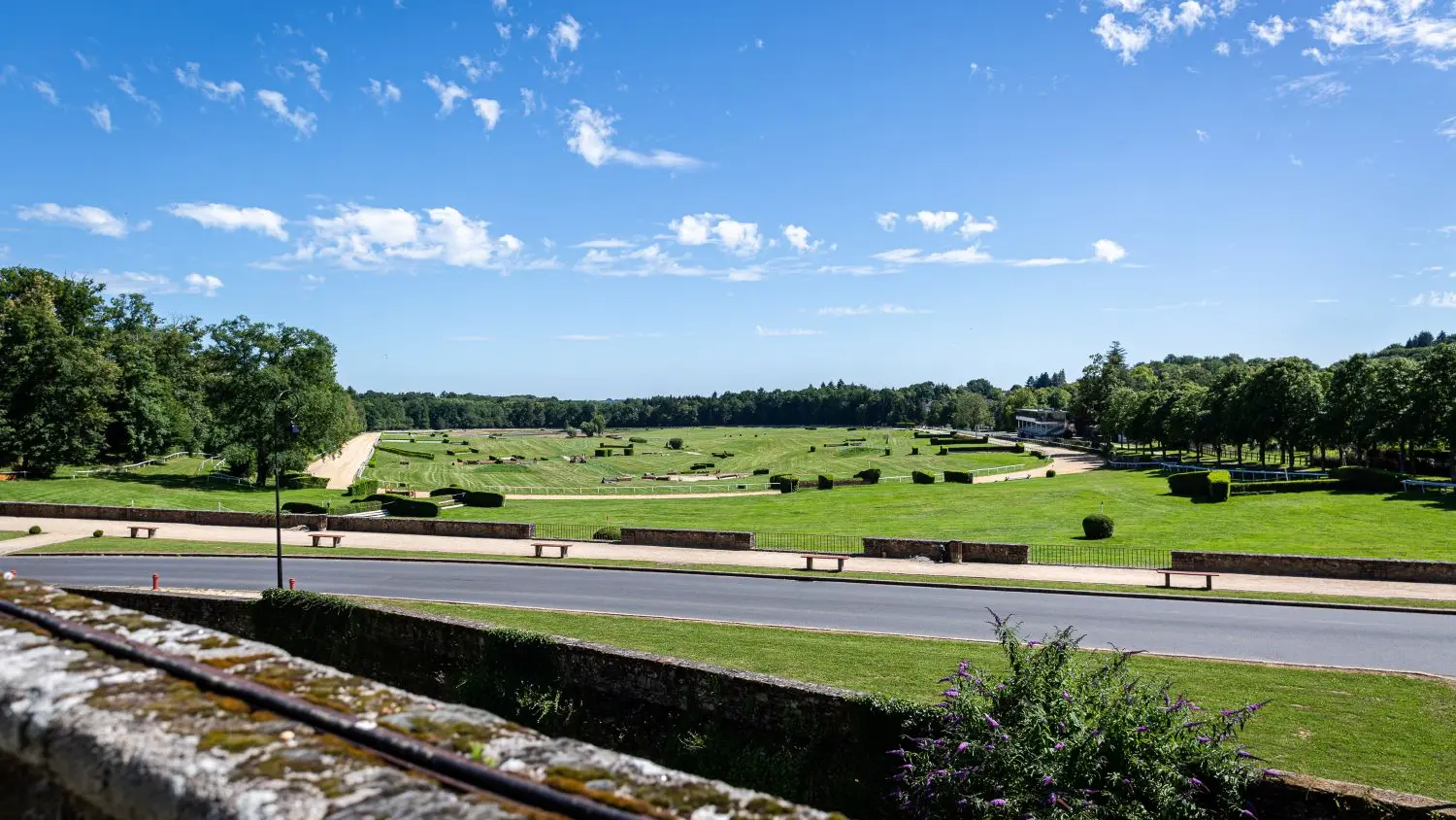 Vue Hippodrome - Pompadour ©Cris Bastiane - Web