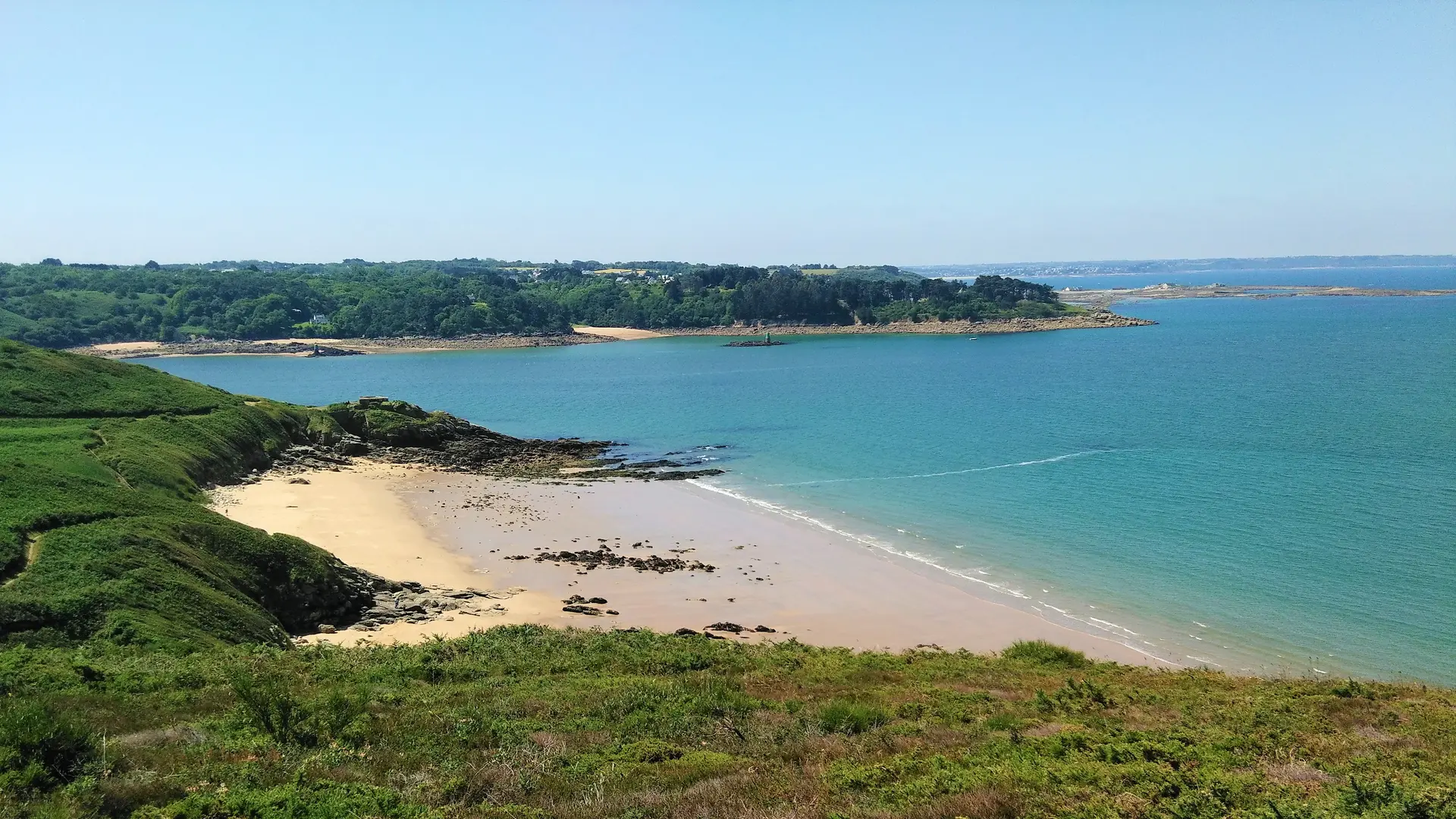 Plage de Maez an Aod Beg Léguer 1