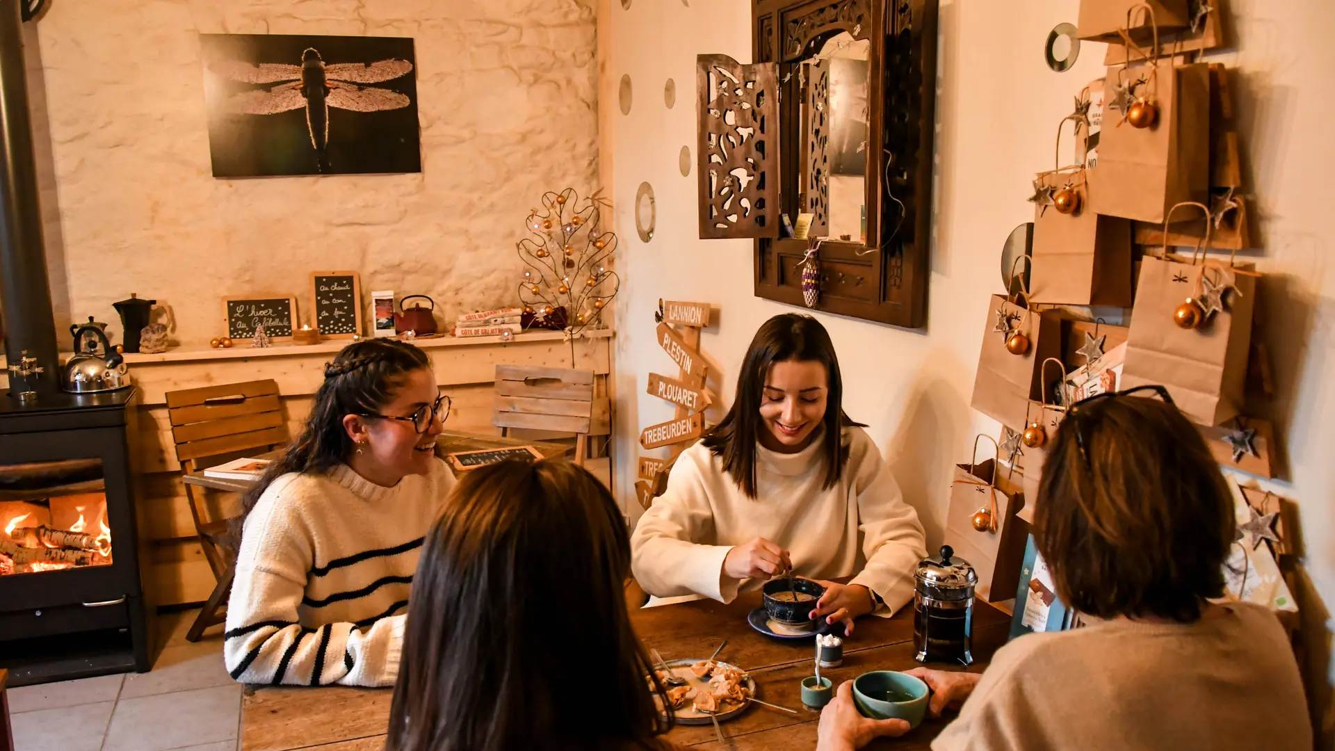 Au coin du feu au Cafébellule