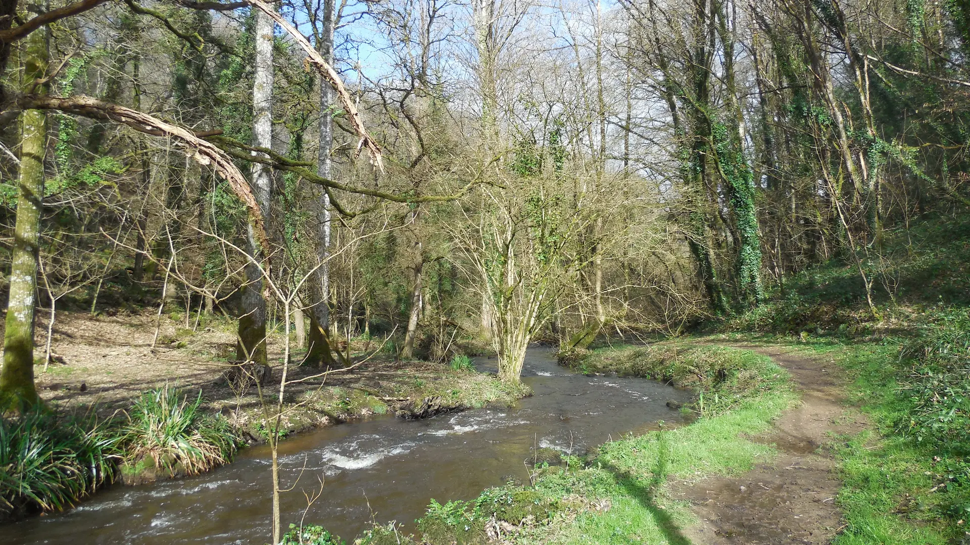 vallée st Ethurien