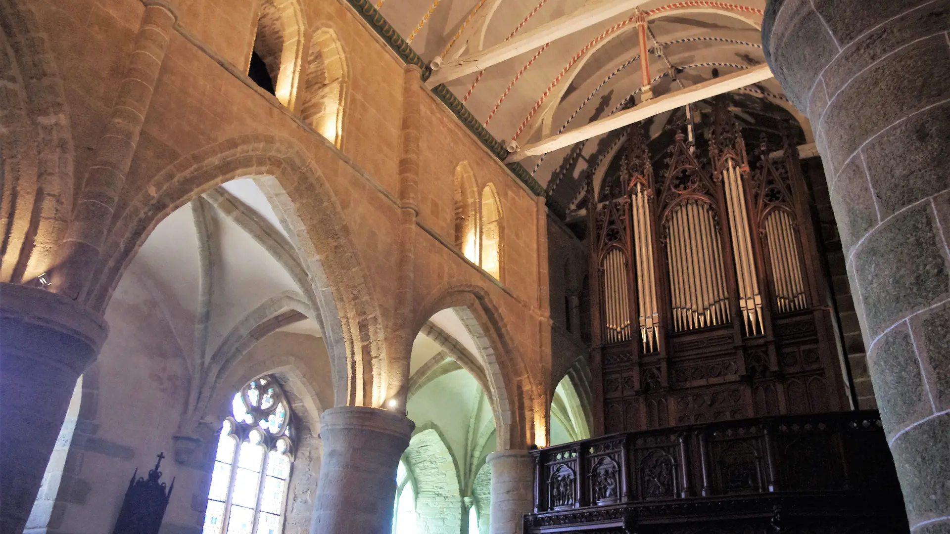 Eglise de Brélévenez (11)