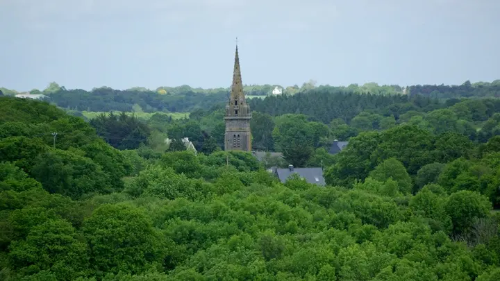 Eglise de Lanvellec vue du Merdy  Yvon Le Penven