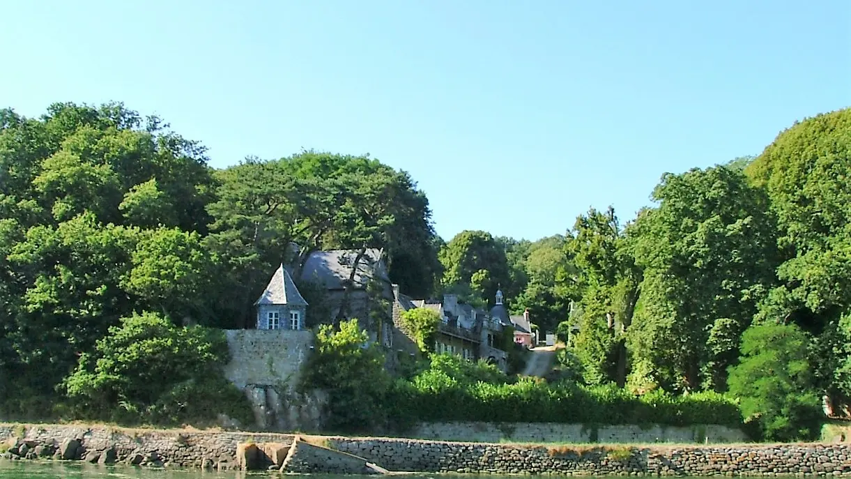 Forn ar Ra sur la chemin de halage - Lannion